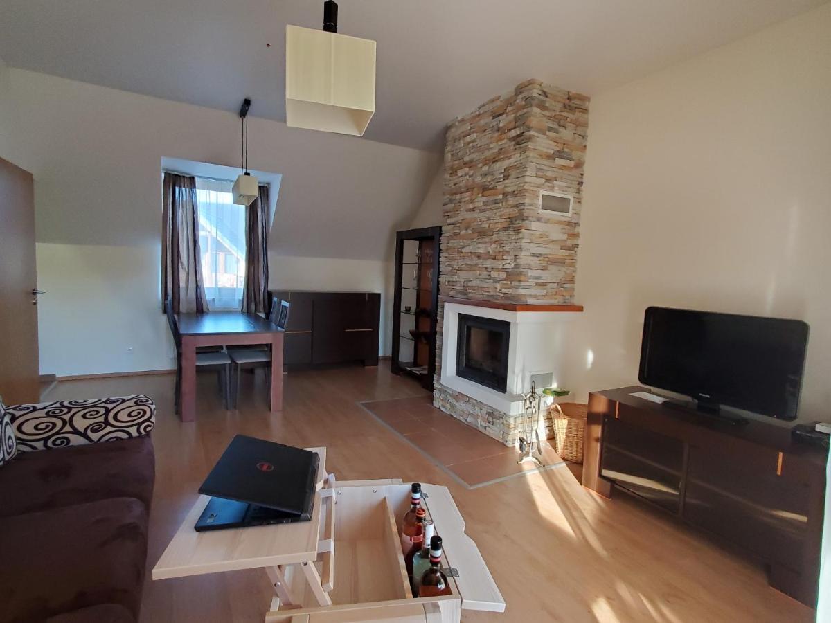 Apartments Highland Stara Lesna Ngoại thất bức ảnh