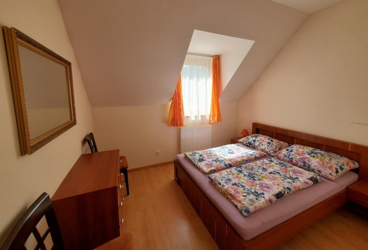 Apartments Highland Stara Lesna Ngoại thất bức ảnh